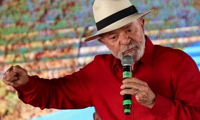 lula-critica-operacao-no-rio-e-classifica-acao-como-“desastrosa”