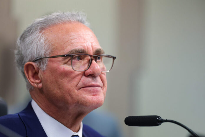 apos-adiamento,-senado-deve-votar-isencao-do-ir-nesta-quarta-(5/11)