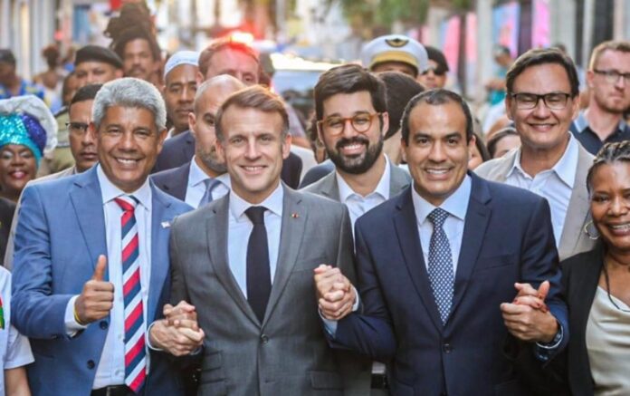 em-salvador,-macron-une-pt-e-oposicao,-visita-igreja-e-toca-tambor