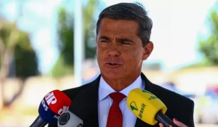 moraes-autoriza-general-mario-fernandes-acusado-de-tramar-golpe-e-morte-de-autoridades-a-fazer-o-enem