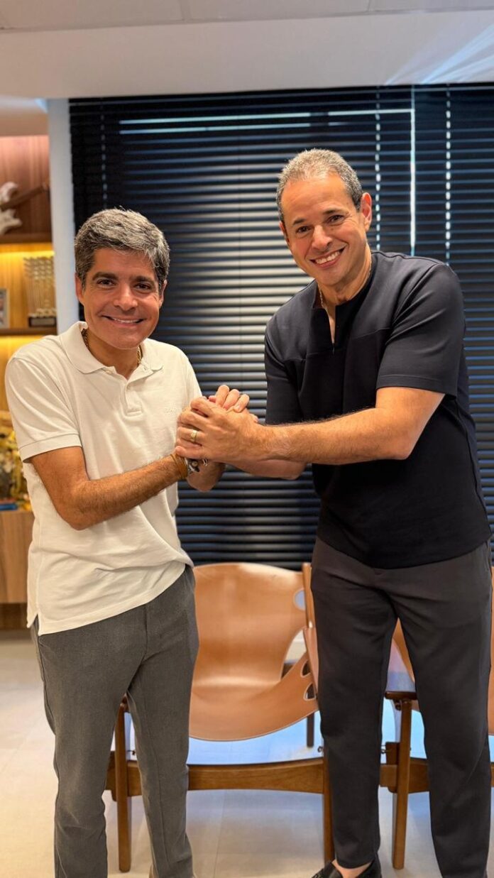 nelson-leal-rompe-com-jeronimo,-abdica-da-reeleicao-e-assume-coordenacao-da-campanha-de-acm-neto:-“a-bahia-precisa-de-mudanca”