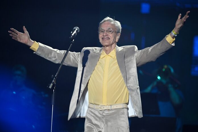 caetano-veloso-e-maria-bethania-sao-indicados-ao-grammy-2026