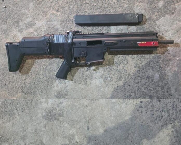 pm-apreende-submetralhadora-na-regiao-da-ceasa