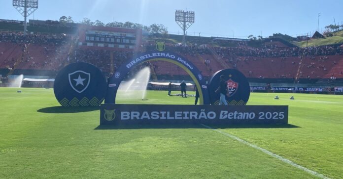 confira-as-escalacoes-oficiais-de-vitoria-x-botafogo-pelo-brasileirao