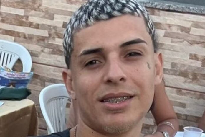 homem-fura-bloqueio-policial-no-rio-e-morre-baleado-por-pm