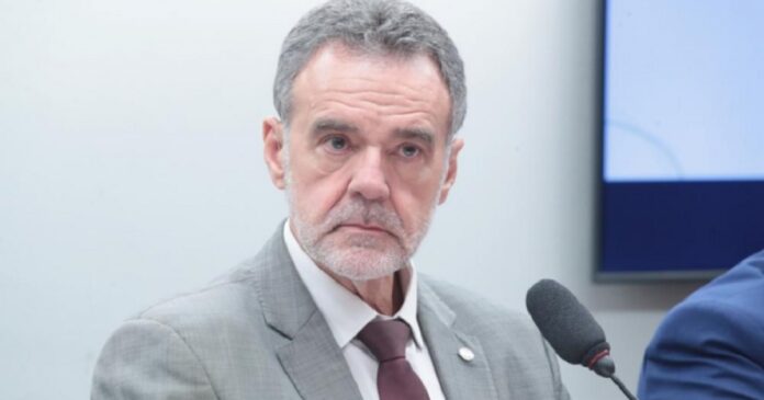 audiencia-convocada-por-daniel-almeida-vai-discutir-regulamentacao-das-bets-e-endividamento-com-apostas