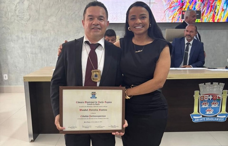 delegado-dr.-wendel-ferreira-recebe-titulo-de-cidadao-de-porto-seguro