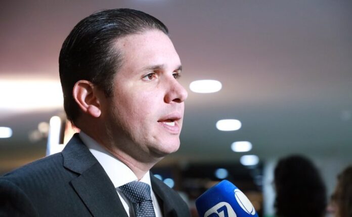 sem-consenso,-camara-adia-votacao-do-projeto-antifaccao-para-buscar-novo-acordo