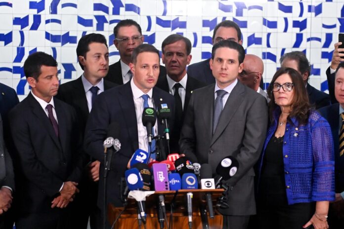 lider-da-bancada-do-agronegocio-tenta-colocar-mst-no-pl-antifaccao