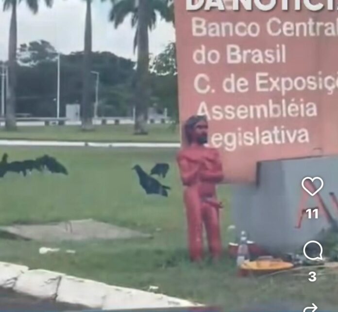 motorista-viraliza-com-reacao-a-escultura-no-cab-e-gera-discussao-nas-redes-sociais;-entenda