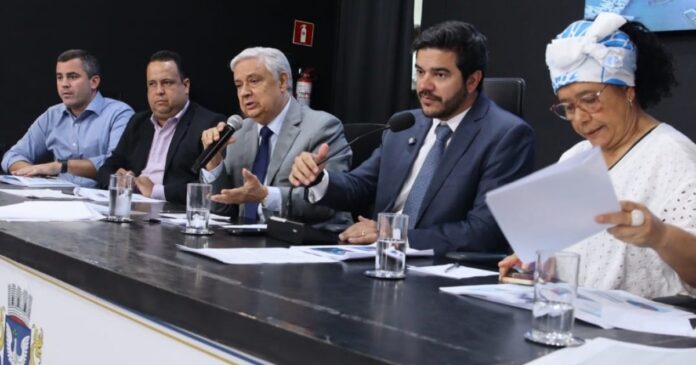 prefeitura-apresenta-plano-plurianual-2026–2029-na-camara-de-vereadores-de-salvador