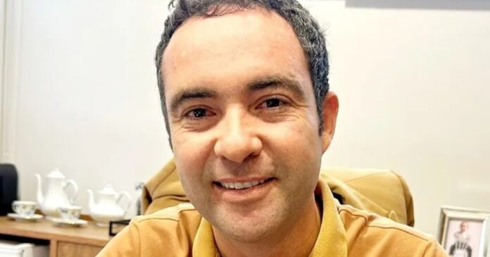 justica-eleitoral-absolve-prefeito-fabricio-abrantes-em-acao-sobre-“showmicio”-em-brumado