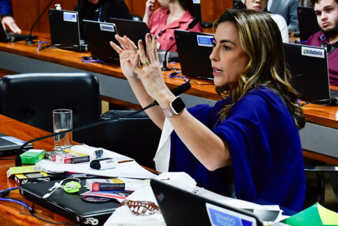 bolsonarista-grita-com-soraya-thronicke-em-cpmi:-“defendendo-vagabundo”