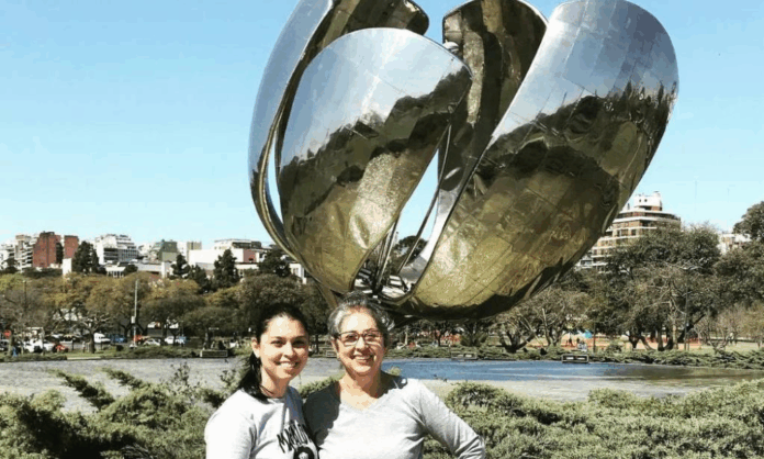 brasileira-morre-apos-levar-soco-de-homem-em-rua-de-buenos-aires