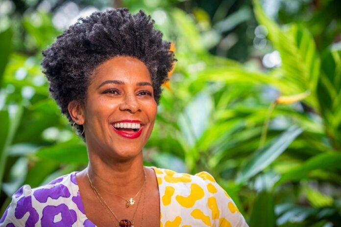 rita-batista-deixa-o-e-de-casa-e-fara-estreia-como-atriz-em-nova-novela-da-globo