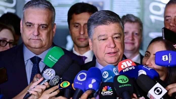 presidente-da-cpmi-do-inss-diz-que-operacao-‘colocou-na-cadeia-o-nucleo-principal’-de-esquema-de-fraudes