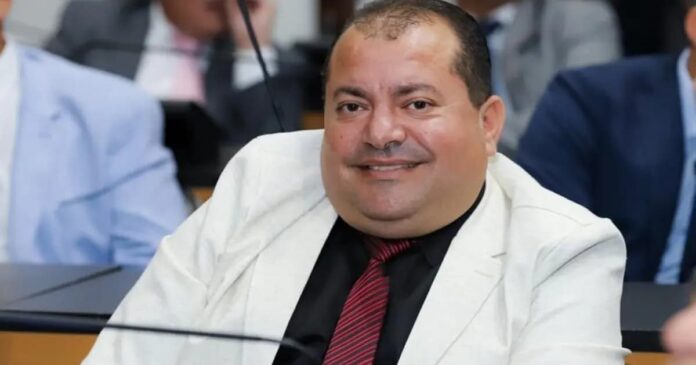 filiado-ao-psd,-deputado-cafu-barreto-encaminha-apoio-a-acm-neto-nas-eleicoes-2026