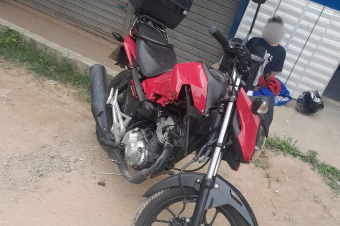 suspeitos-de-receptacao-em-fuga-batem-em-viatura-da-gcm-e-um-e-preso