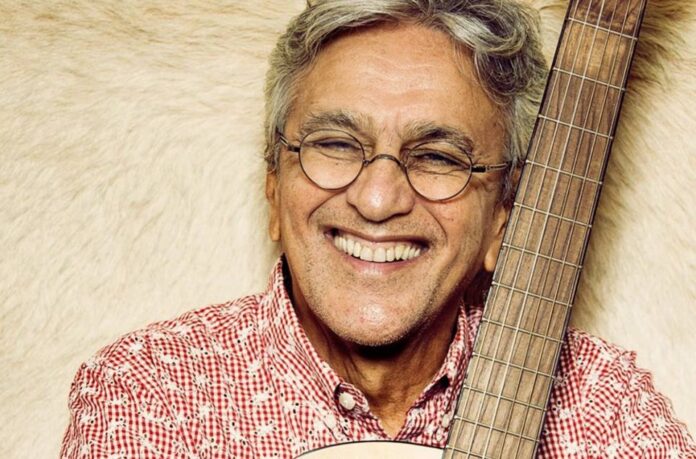 caetano-veloso-traz-o-clima-tropical-da-bahia-para-o-estilo-brasil