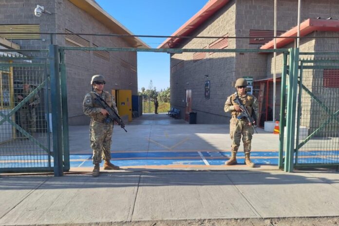 chile-mobiliza-26-mil-militares-para-garantir-seguranca-das-eleicoes