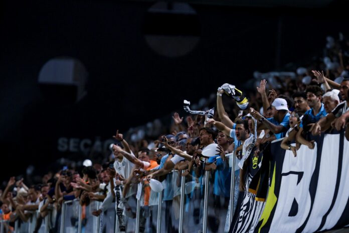 seis-anos-depois,-santos-vence-palmeiras-como-mandante-no-brasileirao