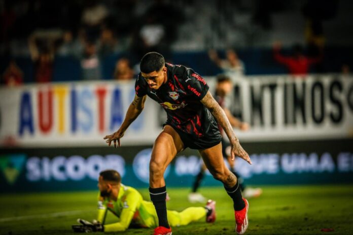 bragantino-vence-em-casa-e-quebra-invencibilidade-do-atletico-mg