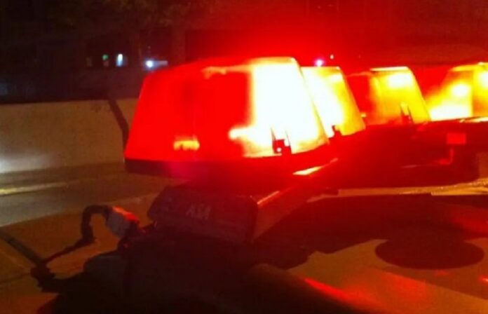 ataque-a-facadas-pelas-costas-deixa-jovem-de-24-anos-em-estado-grave-na-uti-em-teixeira-de-freitas