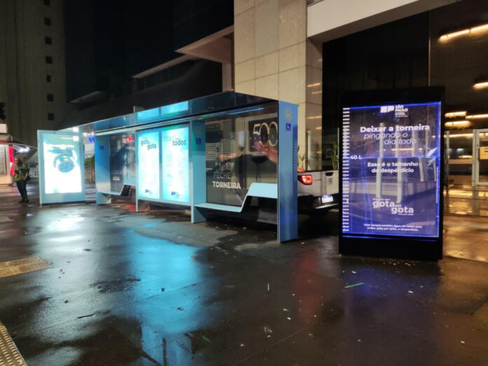 governo-de-sp-leva-‘aquario’-a-avenida-paulista-para-mostrar-o-impacto-do-desperdicio-de-agua