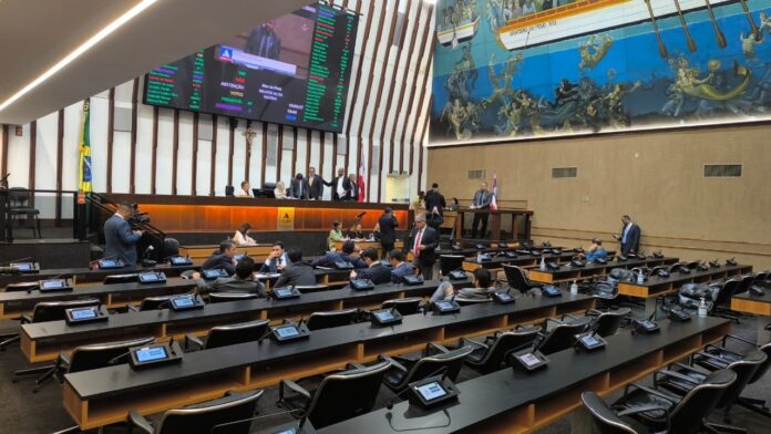 al-ba-aprova-projetos-do-tj-ba-que-elevam-comarcas-de-conceicao-do-coite-e-carinhanha