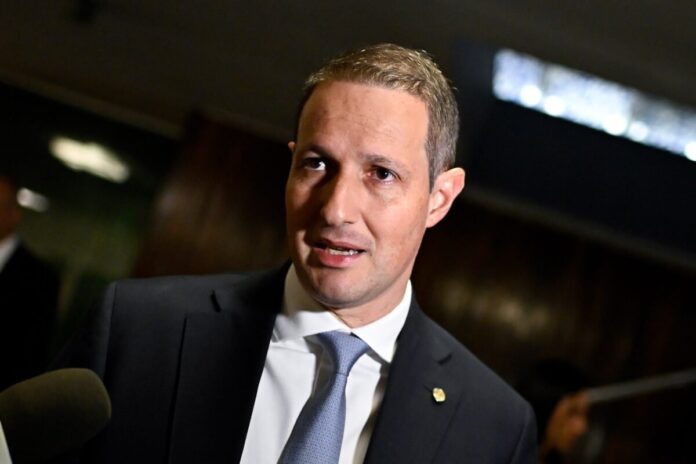 apos-polemicas,-derrite-apresenta-6o-relatorio-do-pl-antifaccao