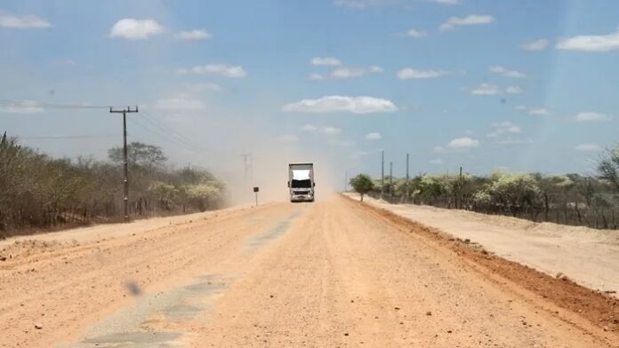 obras-na-ba-120-na-regiao-sisaleira-sao-paralisadas-por-decisao-do-tj-ba;-seinfra-recorre-de-medida