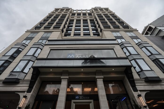 cvm-torna-reus-chefe-de-gabinete-de-ibaneis-e-governo-do-df