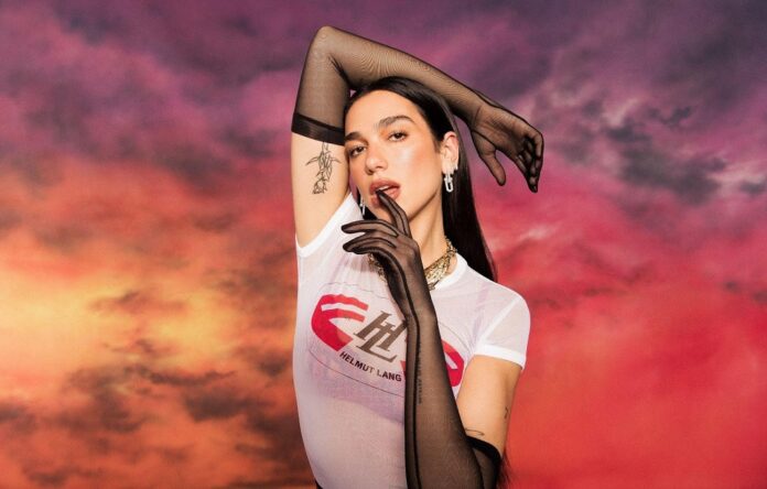 dua-lipa-indica-livraria-carioca-em-visita-ao-brasil;-saiba-qual-e