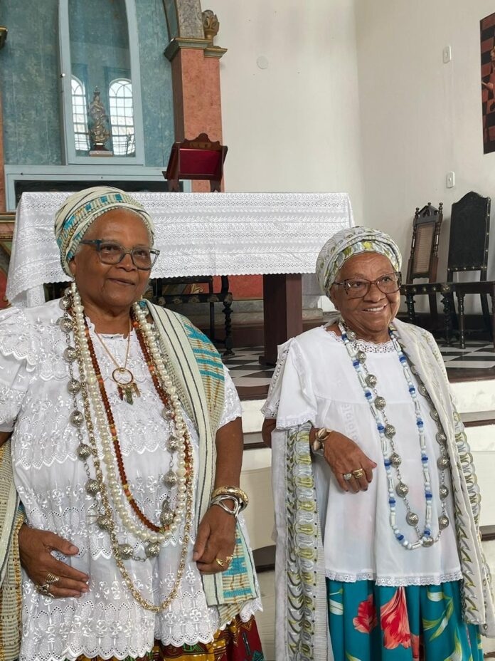 axe-e-espiritualidade-negra:-papo-preto-celebra-sincretismo-religioso-da-irmandade-da-boa-morte-em-cachoeira