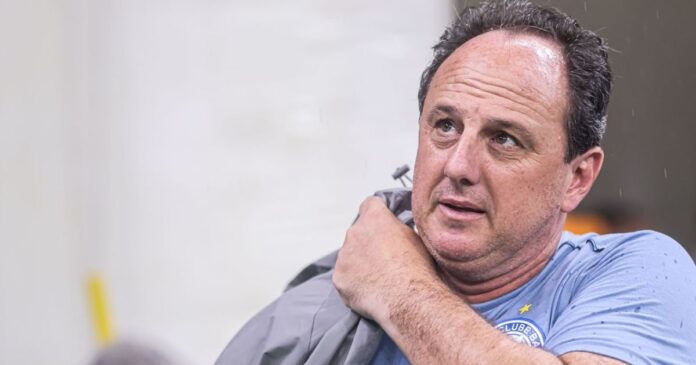 rogerio-ceni-critica-postura-do-bahia-apos-derrota-para-o-fortaleza:-“fomos-pouco-ambiciosos-hoje”