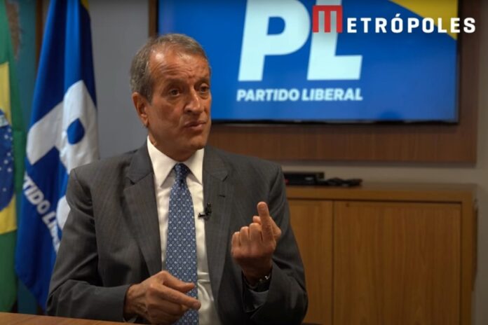 valdemar-e-laconico-sobre-prisao-de-bolsonaro:-“ja-estava-preso”
