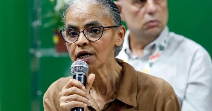 marina-silva-destaca-avancos-“modestos,-porem-significativos”-na-cop30-e-e-aplaudida-em-plenaria-de-encerramento