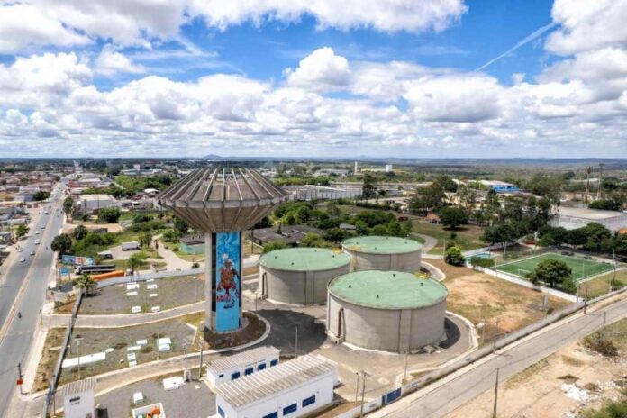 reparo-em-adutora-deixa-seis-cidades-baianas-sem-abastecimento-de-agua-neste-domingo