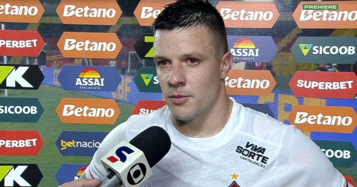 renato-kayzer-se-emociona-apos-gol-decisivo-contra-o-sport:-“futebol-pra-mim-e-tudo”