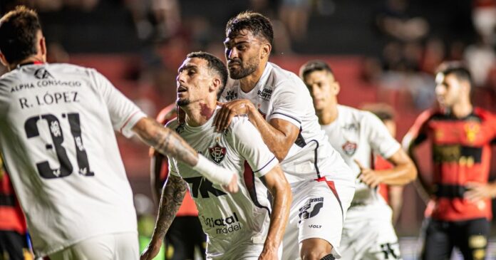 vitoria-bate-o-sport-na-ilha-do-retiro-e-dorme-fora-da-zona-de-rebaixamento-no-brasileirao