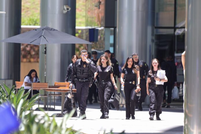 cortina-de-fumaca?-prisao-de-bolsonaro-nao-anula-caso-master