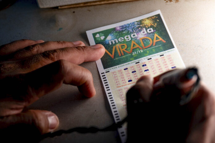 mega-da-virada-pode-chegar-a-r$-1-bilhao-pela-primeira-vez