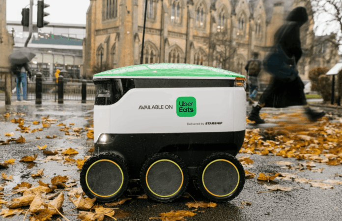 uber-eats-vai-entregar-comida-usando-robos-autonomos-na-europa