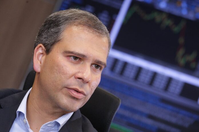 paulo-henrique-prestara-depoimento-a-pf-na-segunda-(1o/12)