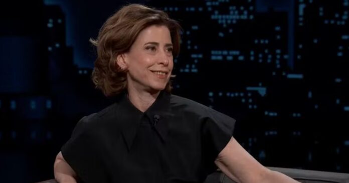 fernanda-torres-pede-mais-de-r$-1-milhao-em-acao-contra-marca-de-lingerie-por-uso-indevido-de-imagem