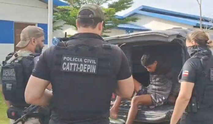 homem-e-preso-e-drogas-sao-apreendidas-durante-acao-da-policia-civil-no-vila-parracho