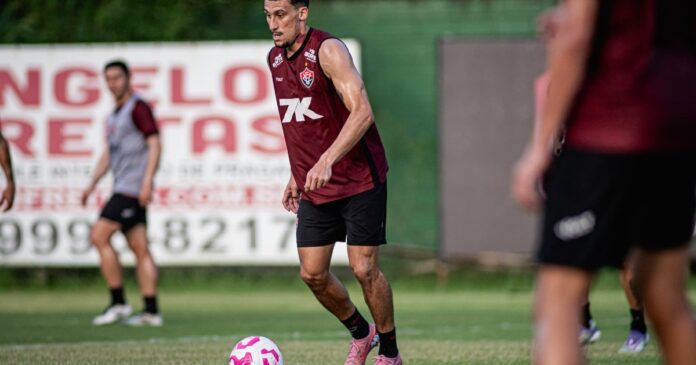 vitoria-segue-preparacao-para-enfrentar-o-mirassol-pela-36a-rodada-da-serie-a