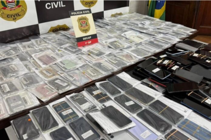 operacao-da-policia-apreende-10-mil-celulares-e-prende-36-receptadores