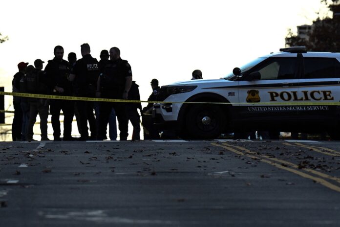 suspeito-de-atirar-contra-guardas-nacionais-nos-eua-e-imigrante-afegao,-diz-impresa-norte-americana