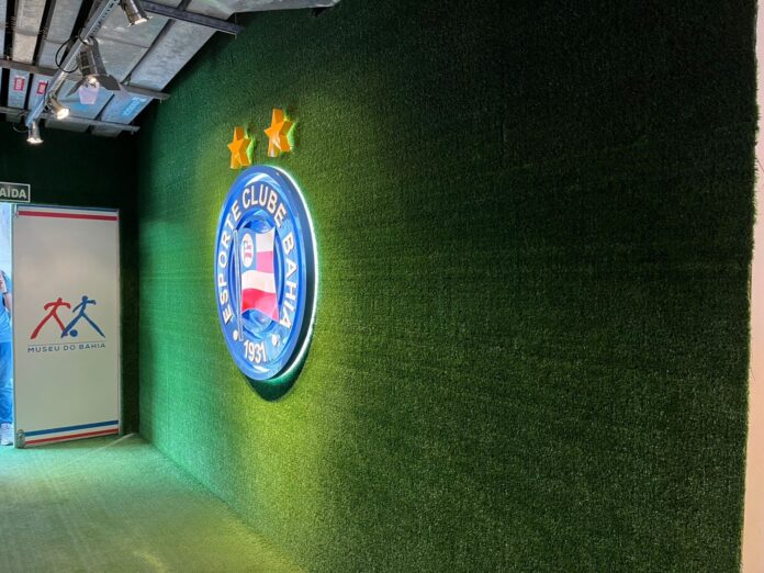 visitacao-no-museu-do-bahia-apresenta-homenagens-para-torcedores-e-trofeus-historicos-do-clube;-confira